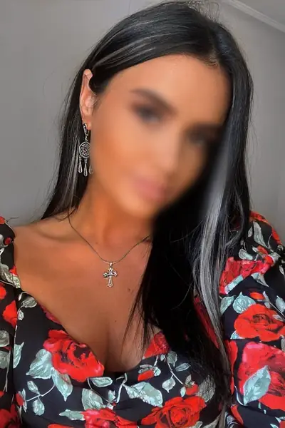 Elite Independent Escort in Koramangala 4th Block – High-Profile Corporate Outcalls - image 6